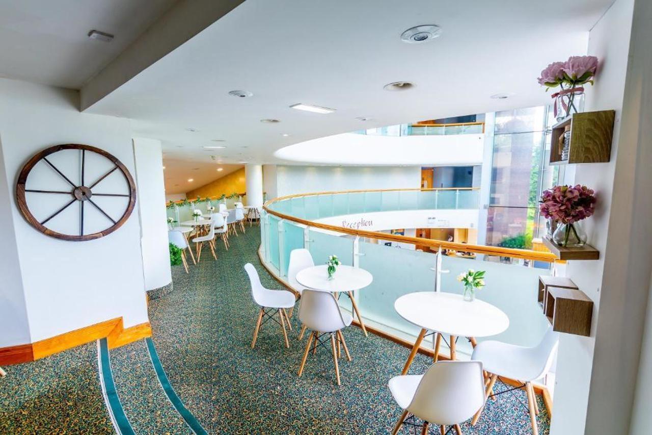 Britannia Daresbury Park Hotel & Spa Warrington Экстерьер фото