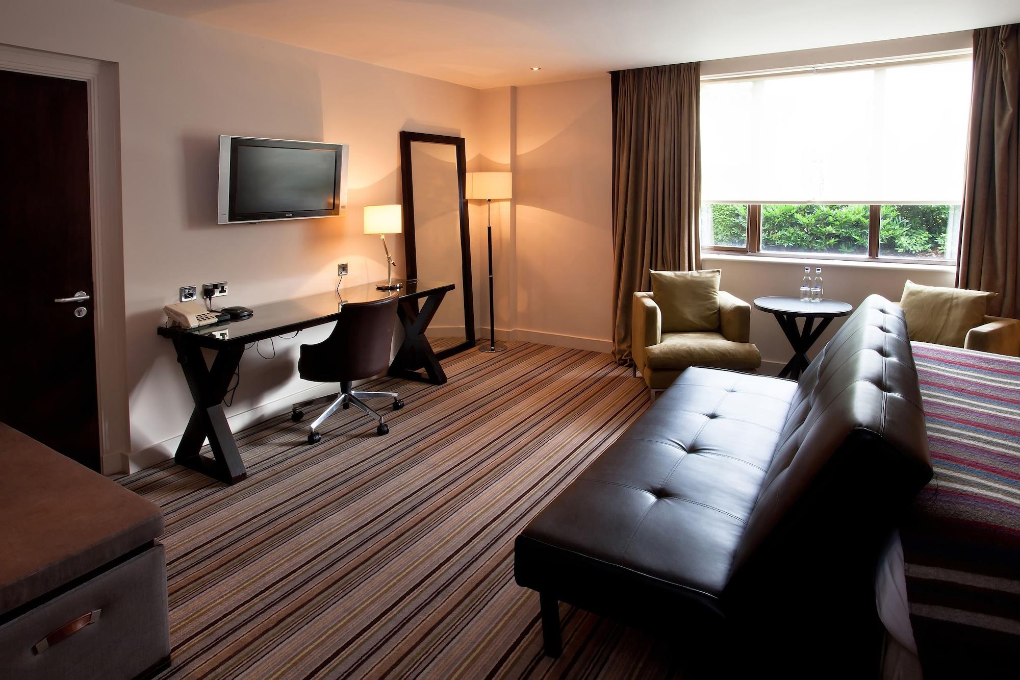 Britannia Daresbury Park Hotel & Spa Warrington Экстерьер фото
